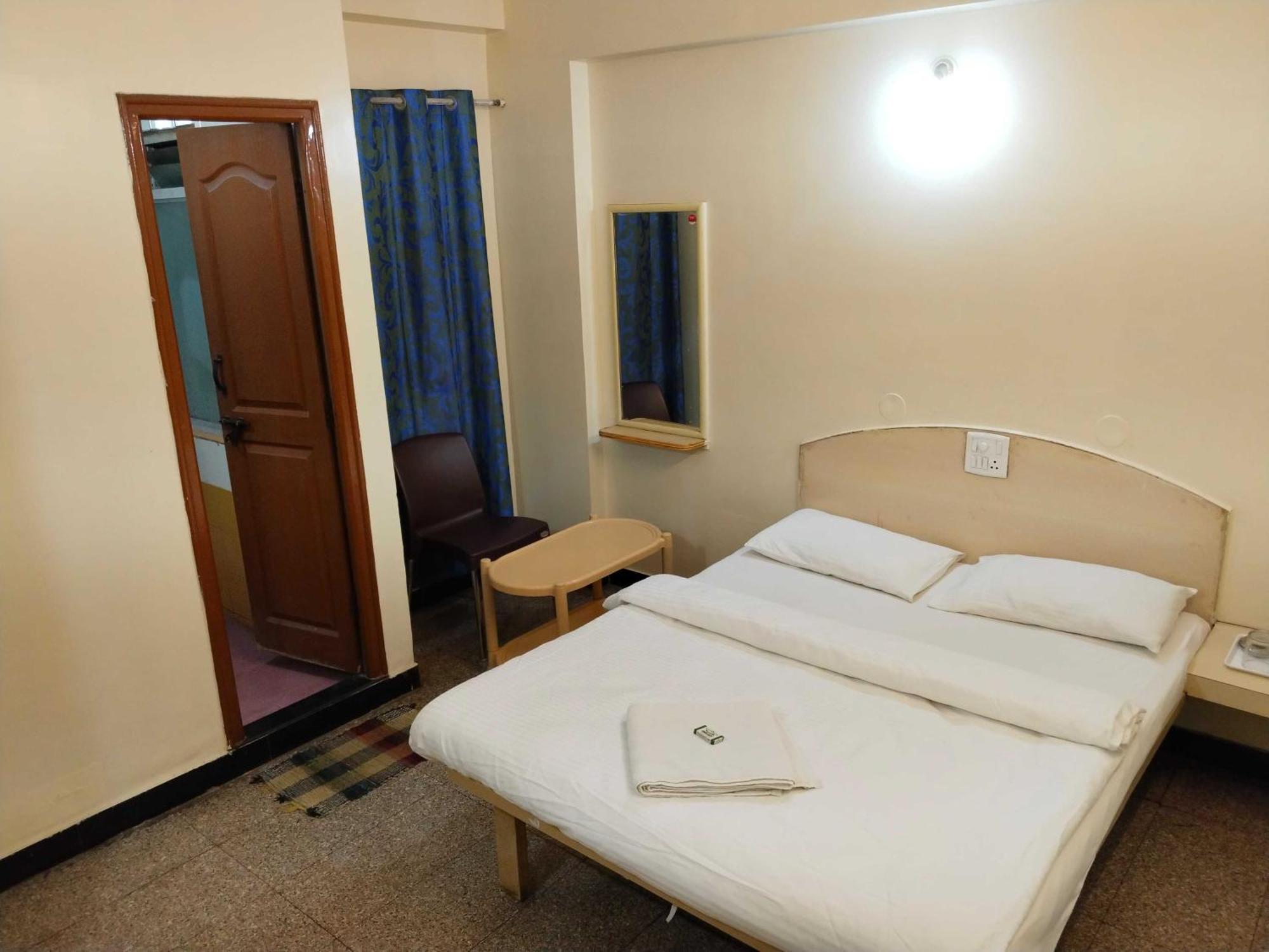 Hotel O Sri Vijaya Palace Lodging Bangalore Dış mekan fotoğraf