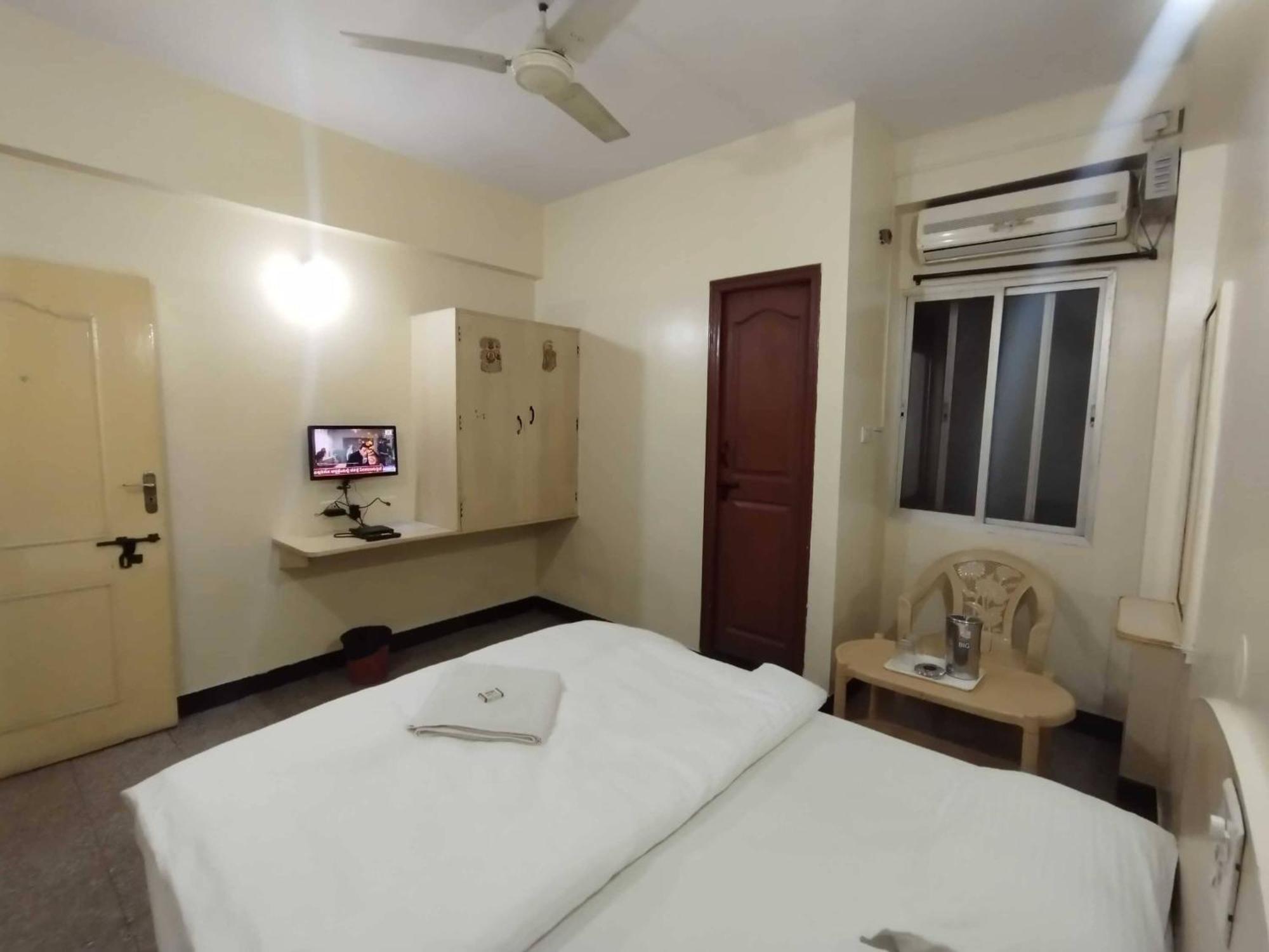 Hotel O Sri Vijaya Palace Lodging Bangalore Dış mekan fotoğraf