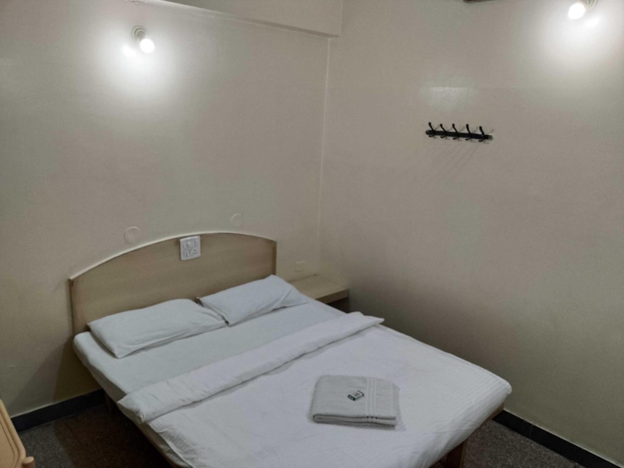 Hotel O Sri Vijaya Palace Lodging Bangalore Dış mekan fotoğraf